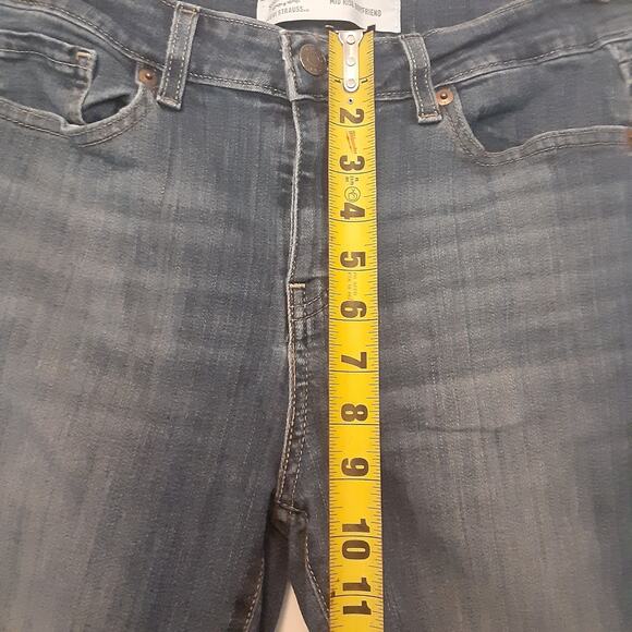 Signature By Levi Strauss Mid Rise Boyfriend Cropped Cuffed Jeans Sz 8 - Picture 10 of 11